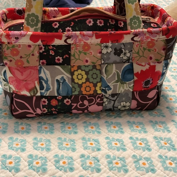 RARE Harveys Seatbelt Patchwork Boxy Satch… - Picture 4 of 16